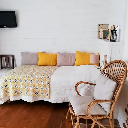 Les De La Loge Bed & Breakfast