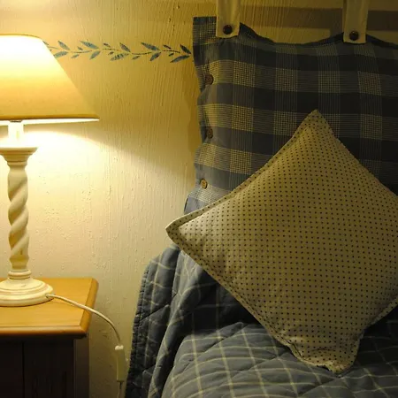 Bed & Breakfast Les De La Loge Montmorillon
